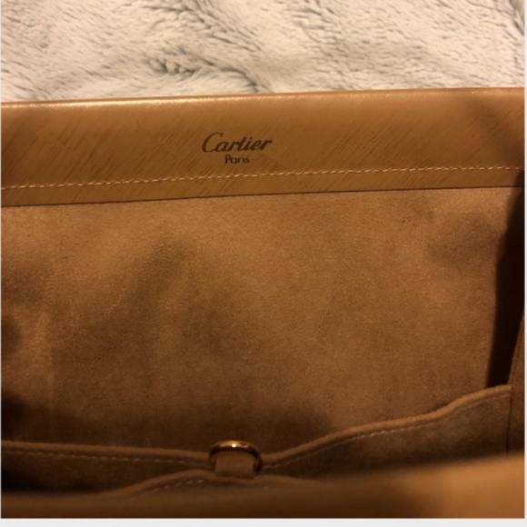 Cartier Vintage Camel leather Trinity Handbag. Epic piece with a unique handle. - Picture 8 of 12